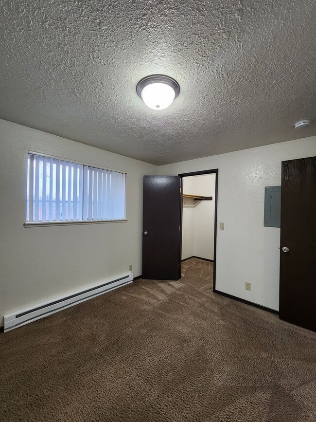 Interior Photo - Fir Knoll Court Apartments