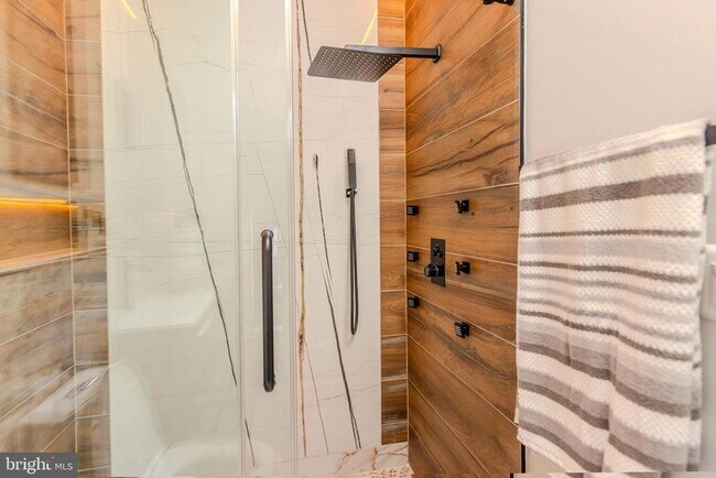 Building Photo - 3500 7th St N