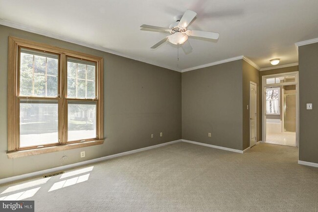 Building Photo - 2905 Gretna Pl