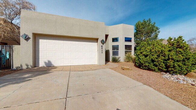 Building Photo - 6411 Consuelo Point St NE