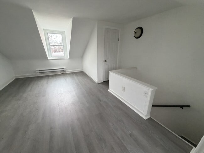 Building Photo - 4148 Orchard St