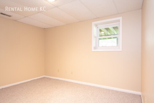 Building Photo - 10509 Ballentine-