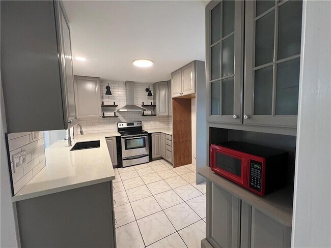 Building Photo - 2010 Snowbird Dr