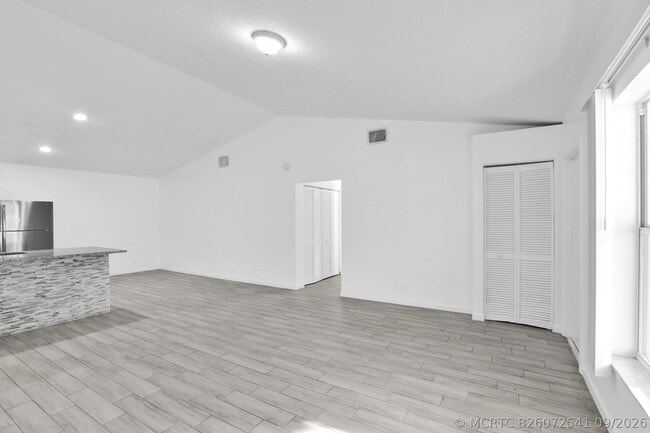 Building Photo - 13978 Folkestone Cir