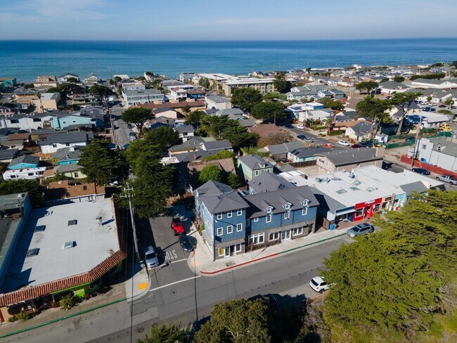 Building Photo - 193 Carmel Ave