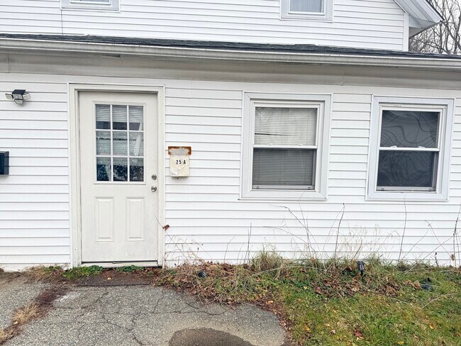 Building Photo - 23 Hayward Ave