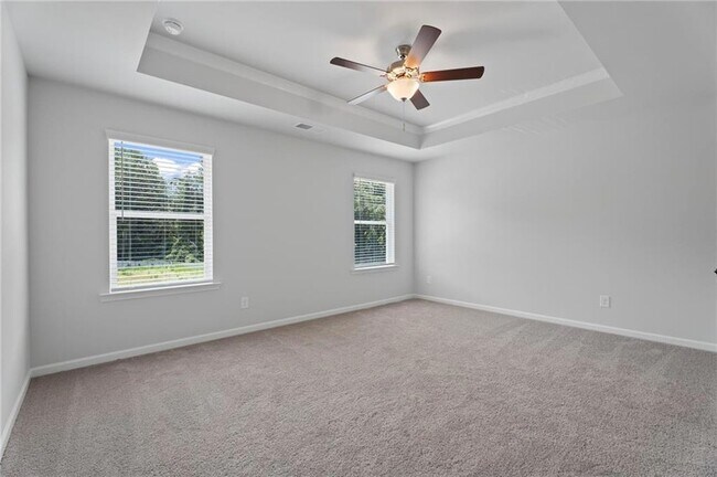 Building Photo - 156 Flier Dr