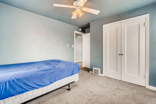 Building Photo - 3740 S Delaware St