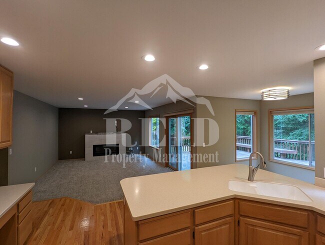 Building Photo - 7027 Killeen Pl SW