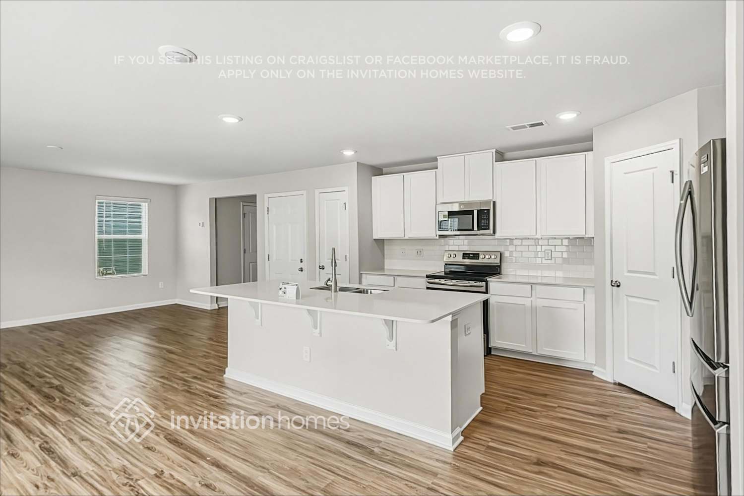 Building Photo - 1125 Woodhouse Dr