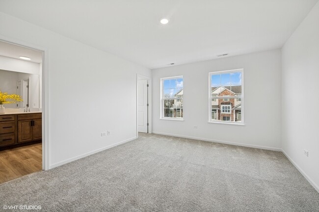 Building Photo - 1204 Neubauer Circle