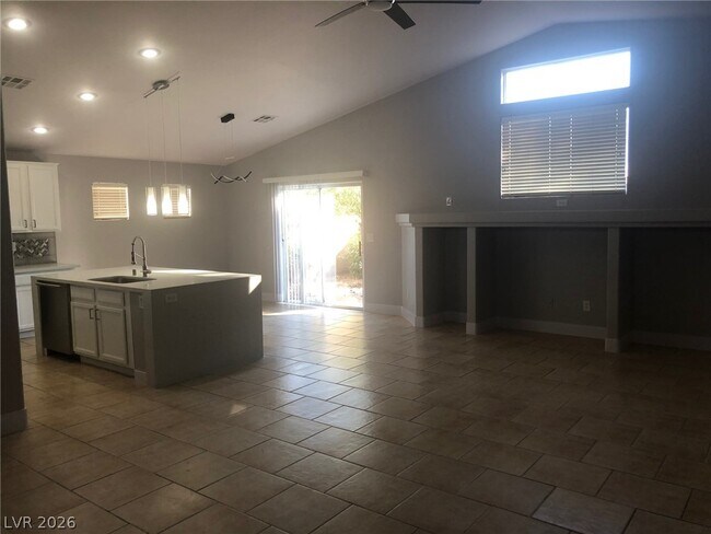 Building Photo - 3729 Discovery Creek Ave