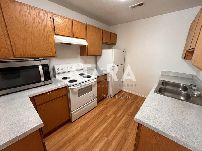Building Photo - 4988 W 4850 S