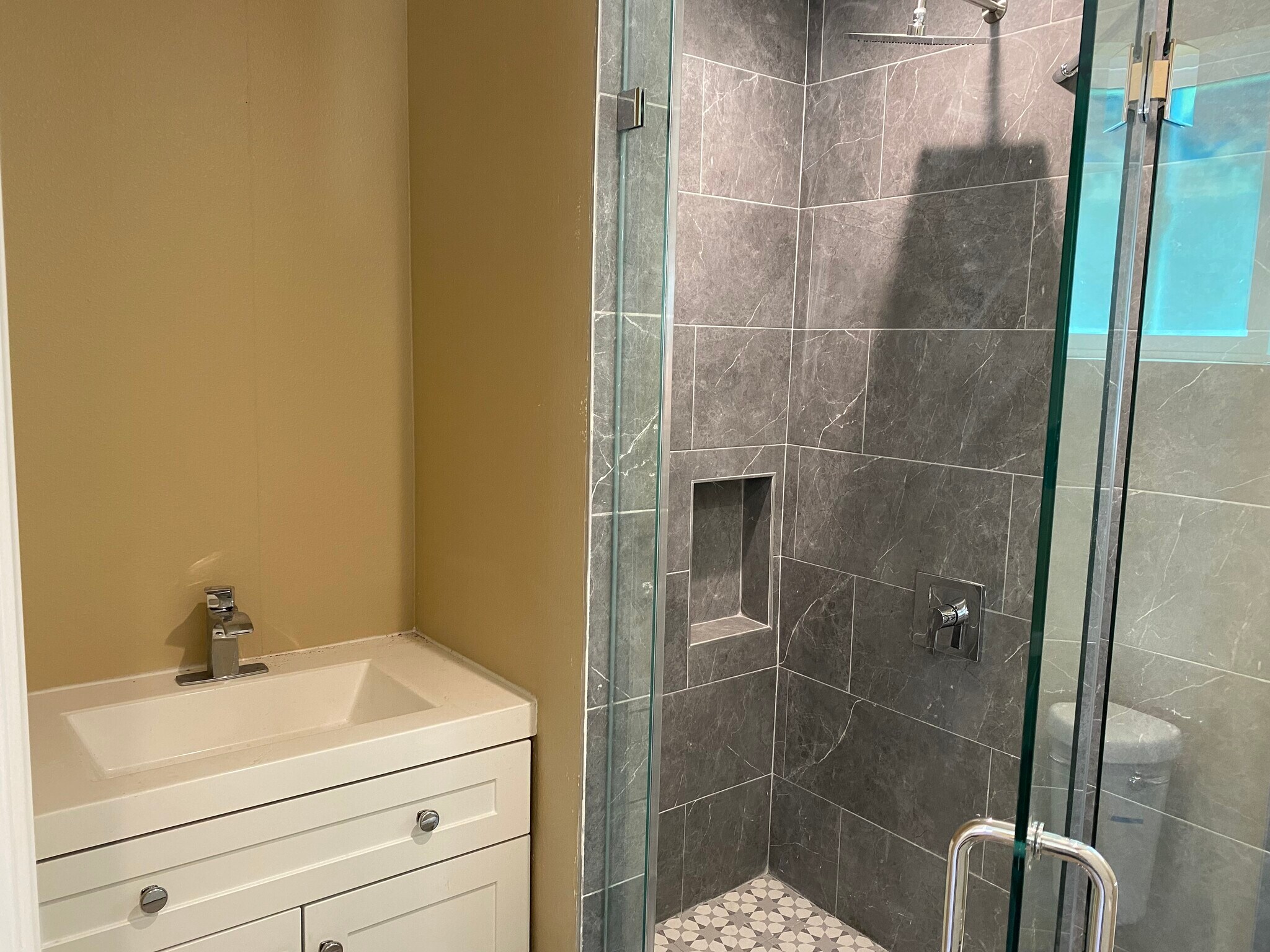 Bathroom Mirror will be added before move in - 824 Coronado Ter