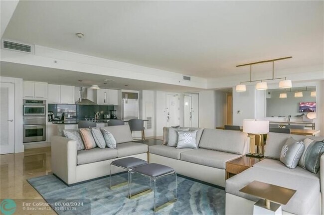 Building Photo - 1 N Fort Lauderdale Beach Blvd