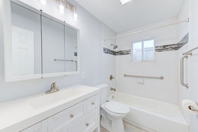 Building Photo - $500 Move-In Special – Limited Time!