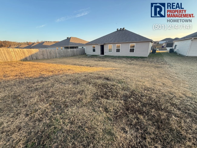 Building Photo - 19 Curly Leaf Ln