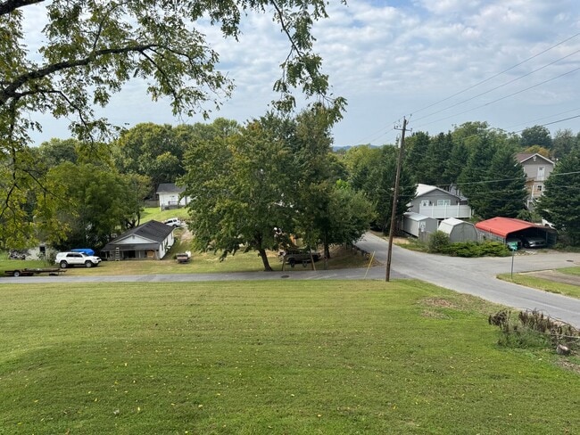 Building Photo - 750 Jackson St