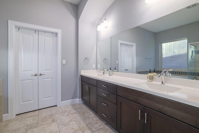 Building Photo - 3405 Eagle Ridge Ln