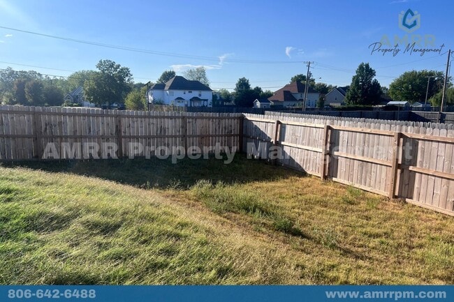 Building Photo - New Beginnings Start at AMRR: 3 Bedroom Townhome In Carl Junction!
