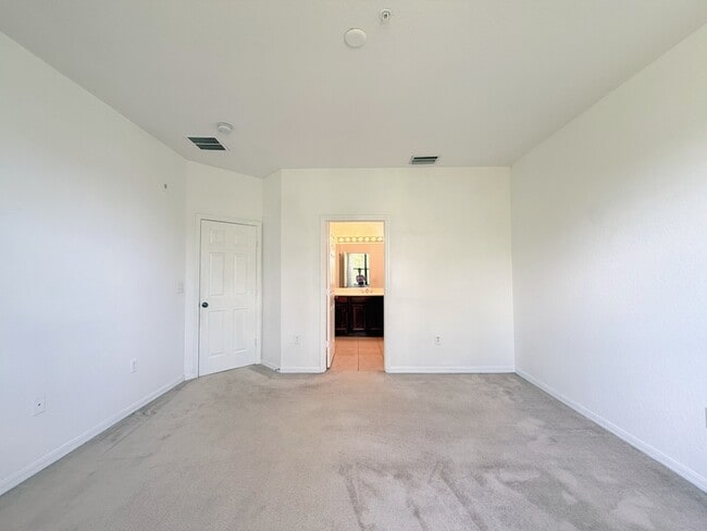Building Photo - 4207 Via Piedra Cir