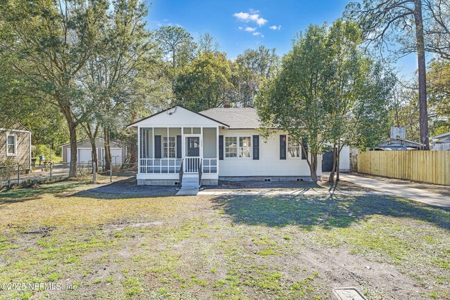 Primary Photo - 4340 Hercules Ave