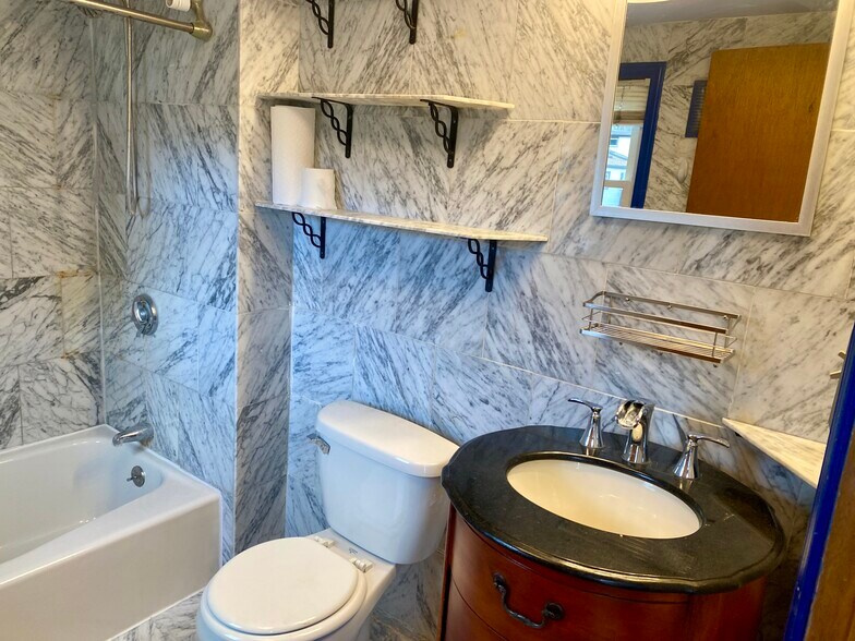 Building Photo - 18 Tremont St