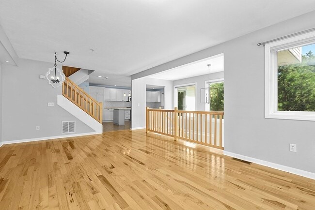 Building Photo - 1303 Old Bridge Ln
