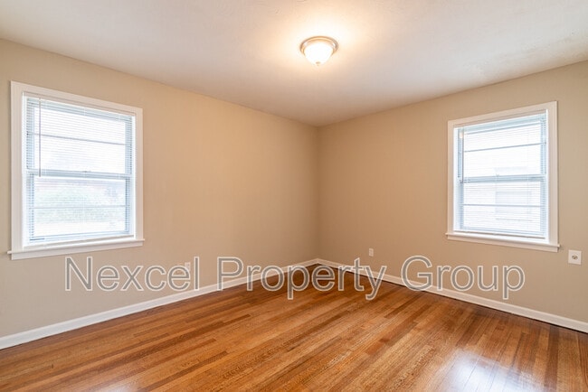 Building Photo - 5121 Ginger Cir