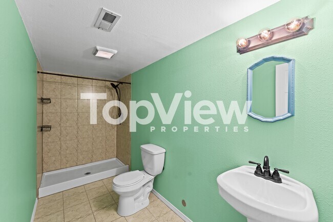 Building Photo - 3575 Brushwood Ln