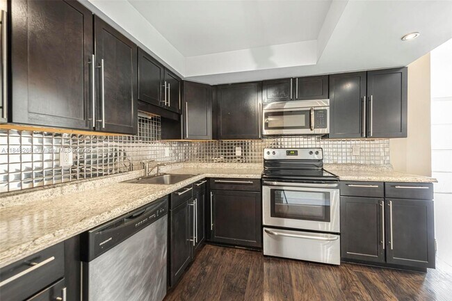 Building Photo - 501 Three Islands Boulevard