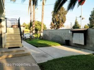Building Photo - 5903 Cahuenga Blvd