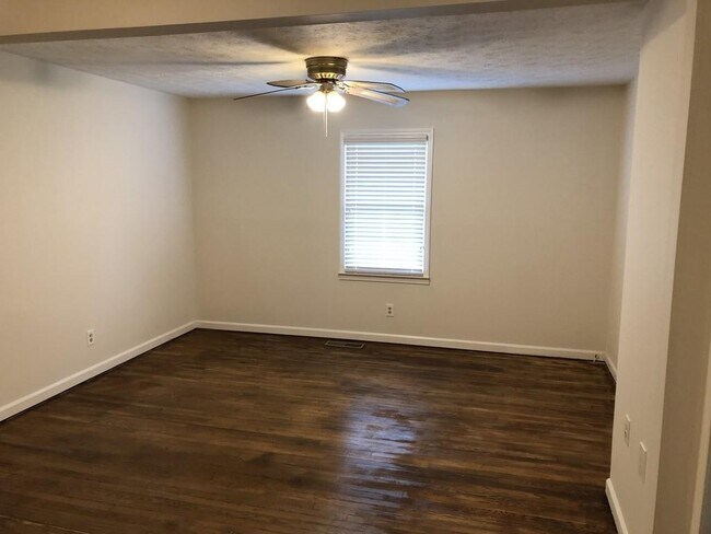 Building Photo - 1579 Rockbridge Rd