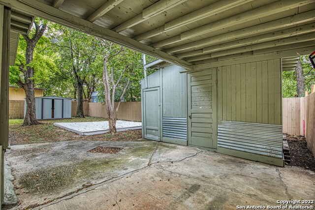 Building Photo - 158 Oelkers-