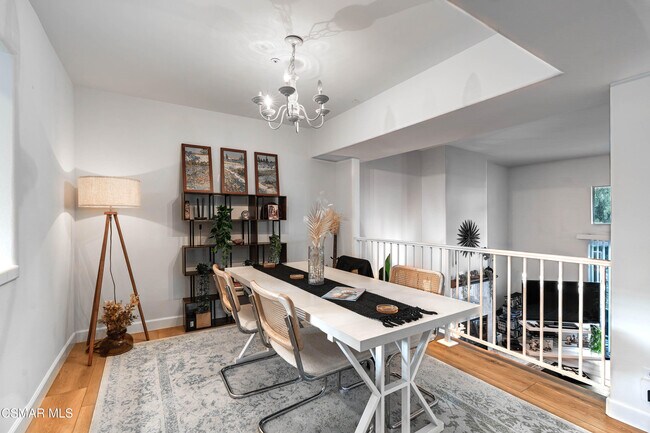 Building Photo - 279 N Skyline Dr