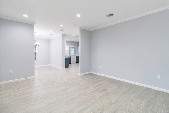 Building Photo - 510 Bluebonnet Dr