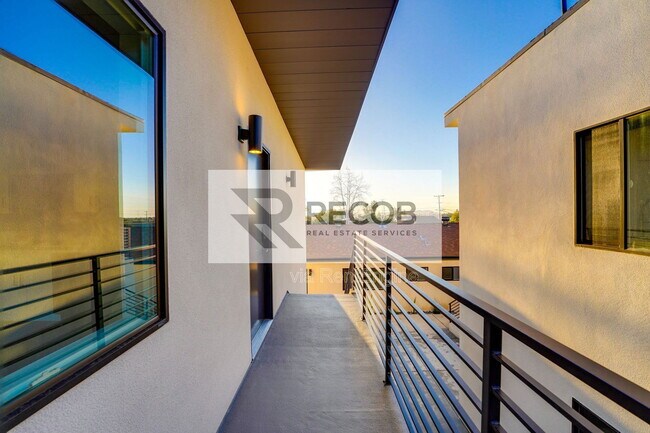 Building Photo - 3663 Budd St