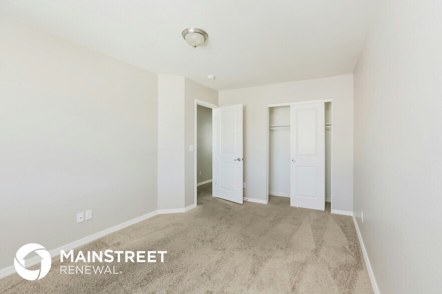 Building Photo - 2000 N 36th St