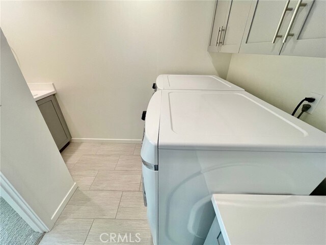 Building Photo - 106 Menkar