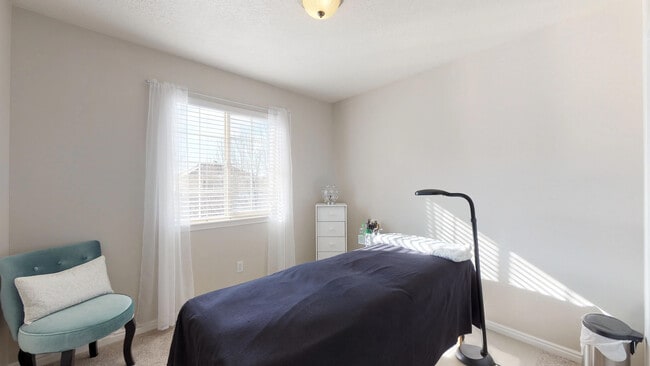 Building Photo - 4058 Valderrama