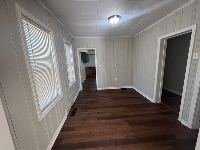 Building Photo - A Place You’ll Love to Call Home – Gorgeous 3-Bedroom Property!