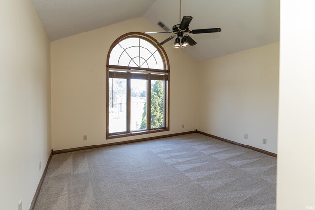 Building Photo - 5435 Kiowa Cir