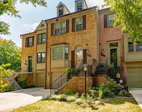Building Photo - Great 3br 2.5 Bath Townhome in Rockville MD