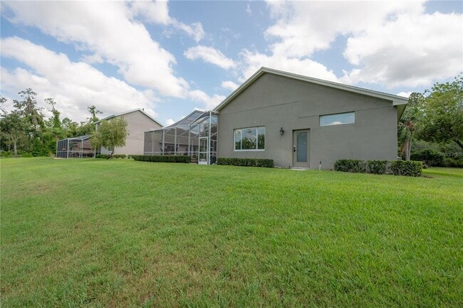 Building Photo - 27528 Water Ash Dr
