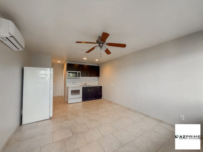 Building Photo - Cozy and Contemporary Phoenix Studio Featuring a Smart, Open Layout and Modern Upgrades Throughout.