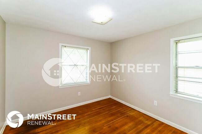 Building Photo - 1165 Finch Cove