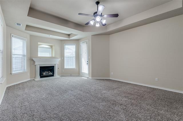 Building Photo - 11233 Seguin Dr