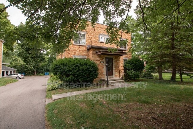 Building Photo - 1413 Old Ln Ave