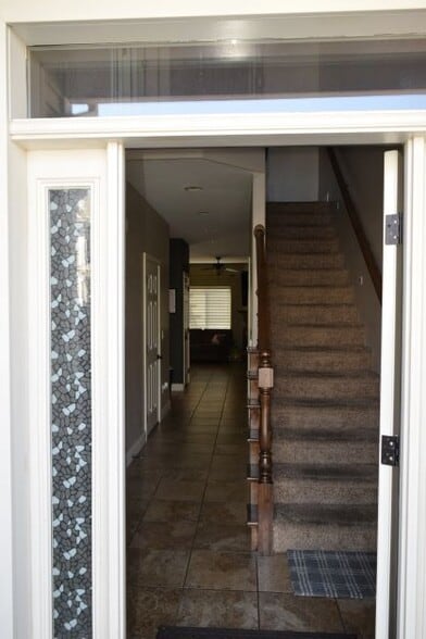 Entry - 1288 N Cedar Blvd