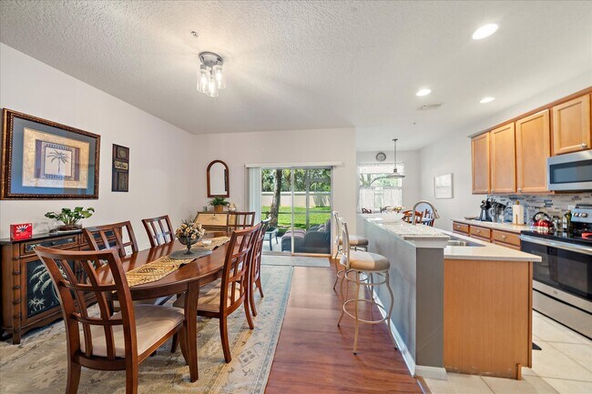 Building Photo - 3407 Parkridge Cir